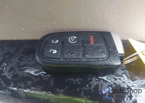 2016 Jeep Cherokee Limited z USA, uszkodzony, nr VIN 1C4PJMDB9GW357098